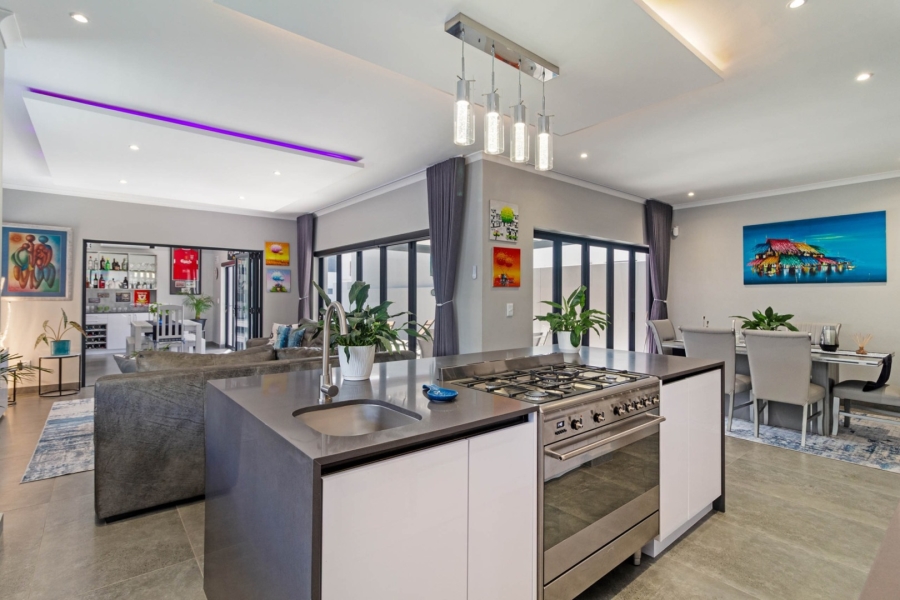 3 Bedroom Property for Sale in Sandown Western Cape